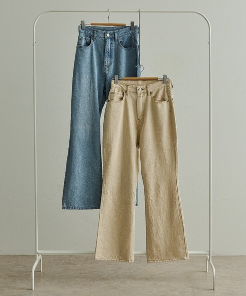 Ambre Neige（アンブルネージュ）の「フレアデニムパンツ／【WEB/EC限定商品】（デニムパンツ・レディース・サックスブルー/アイボリー・FREE）」の19枚目の写真
