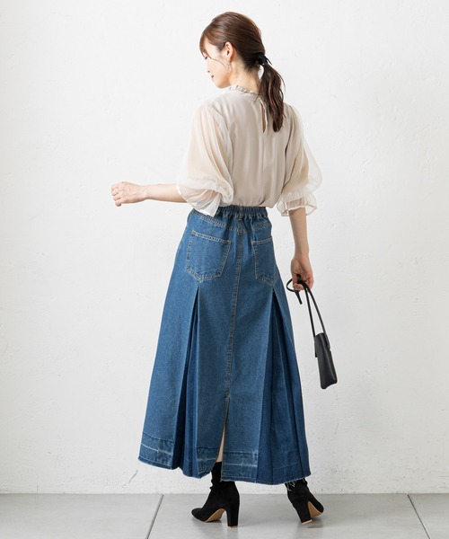 prose verse(プロズヴェール)の「インバーテッドプリーツデニムフレアスカート(デニムスカート・レディース・ブラック/ブルー・MEDIUM)」の8枚目の写真