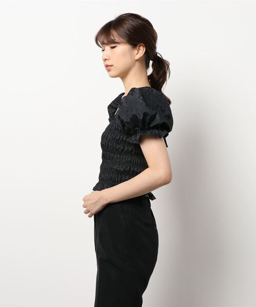 lilLilly（リルリリー）の「レオパードジャガードトップス（シャツ/ブラウス・レディース・ブラック/アイボリー・FREE）」の15枚目の写真