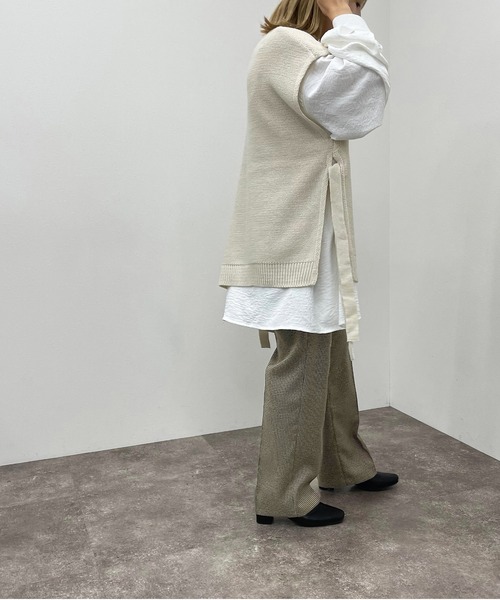 apres jour mignon（アプレジュールミニョン）の「サイドリボンニットベスト【ZOZOTOWN限定アイテム】（ベスト・レディース・ブラック/ライトベージュ/アイボリー・X-LARGE/フリー）」の11枚目の写真