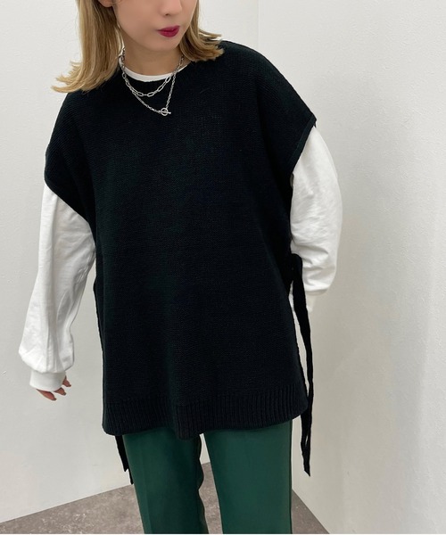apres jour mignon（アプレジュールミニョン）の「サイドリボンニットベスト【ZOZOTOWN限定アイテム】（ベスト・レディース・ブラック/ライトベージュ/アイボリー・X-LARGE/フリー）」の12枚目の写真