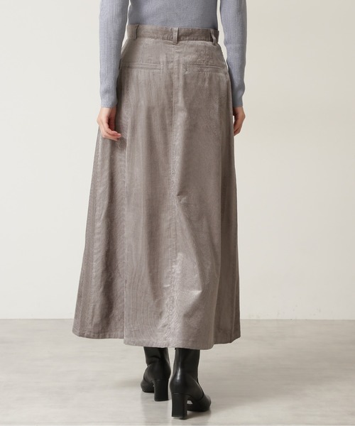 NATURAL BEAUTY BASIC（ナチュラルビューティーベーシック）の「フロントボタンコーデュロイスカート（スカート・レディース・グレー/オレンジ・SMALL/X-SMALL/MEDIUM）」の8枚目の写真
