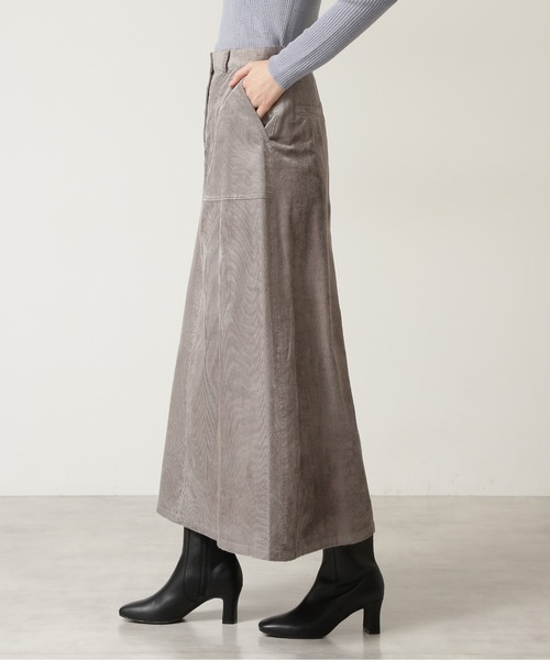 NATURAL BEAUTY BASIC（ナチュラルビューティーベーシック）の「フロントボタンコーデュロイスカート（スカート・レディース・グレー/オレンジ・SMALL/X-SMALL/MEDIUM）」の9枚目の写真