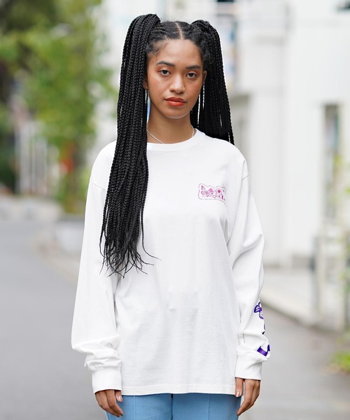 X-girl(エックスガール)の「FLOWERS LOGO L/S TEE(Tシャツ/カットソー・レディース・ベージュ/ホワイト/チャコール・S/XL/M/L)」の18枚目の写真