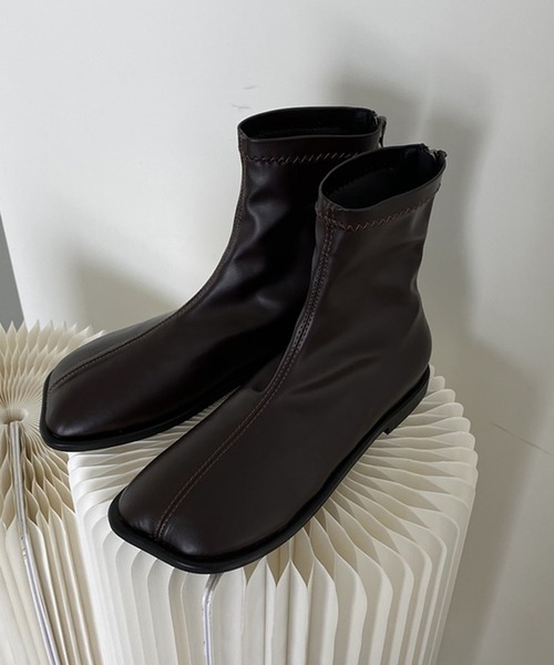 SMILE ORCHID（スマイルオーキッド）の「ワイドスクエアトゥショートブーツ（ブーツ・レディース・ブラック/ブラウン・38/39/37）」の9枚目の写真