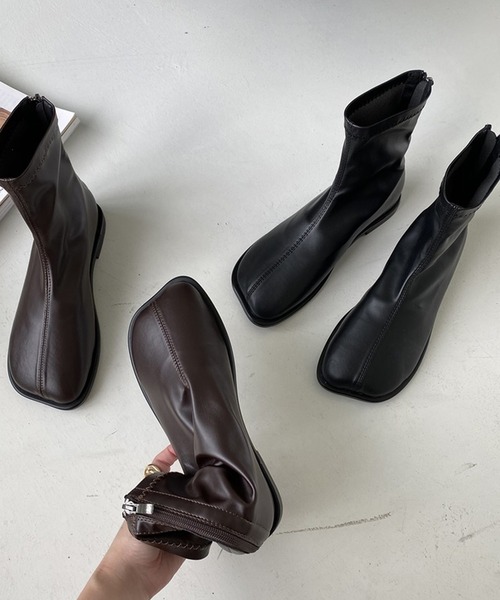 SMILE ORCHID（スマイルオーキッド）の「ワイドスクエアトゥショートブーツ（ブーツ・レディース・ブラック/ブラウン・38/39/37）」の8枚目の写真