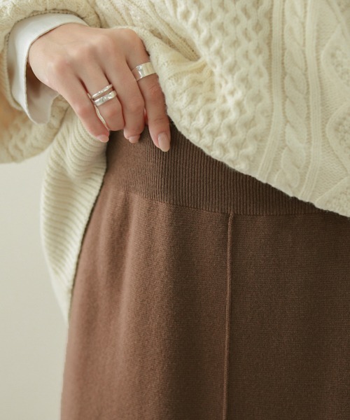 La-gemme（ラジェム）の「スリットタイトニットスカート（スカート・レディース・グレー/ブラック/ブラウン・M/L）」の18枚目の写真