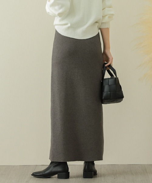 La-gemme（ラジェム）の「スリットタイトニットスカート（スカート・レディース・グレー/ブラック/ブラウン・M/L）」の7枚目の写真