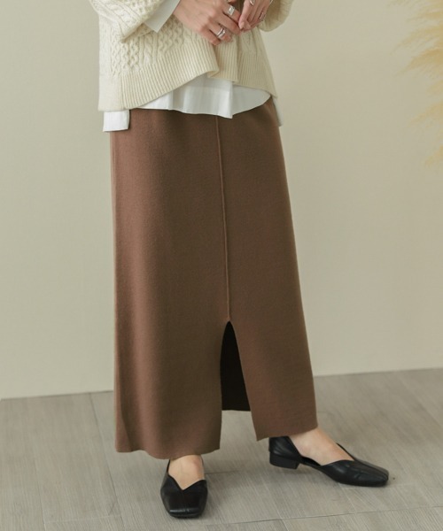 La-gemme（ラジェム）の「スリットタイトニットスカート（スカート・レディース・グレー/ブラック/ブラウン・M/L）」の13枚目の写真