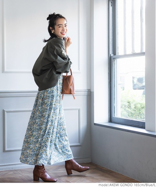 coca（coca）（コカ）の「ブルーフラワーワンピース（ワンピース・レディース・ブルー・M/L）」の14枚目の写真