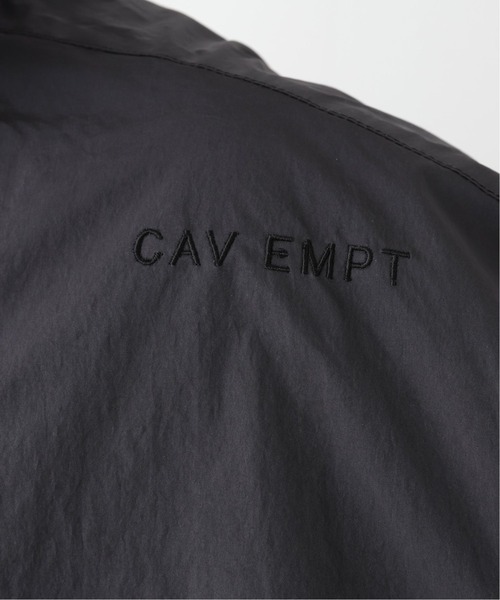 C.E（シーイー）の「【C.E / シーイー】SELF-SEALED PULLOVER JACKET（ブルゾン・メンズ・ブラック・MEDIUM/LARGE/X-LARGE）」の18枚目の写真