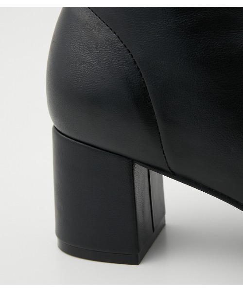 AZUL by moussy（アズールバイマウジー）の「CENTER SEAM SQUARE BOOTS/センターシームスクエアブーツ（ブーツ・レディース・アイボリー/イエロー/ブラック・LARGE/MEDIUM/SMALL）」の16枚目の写真