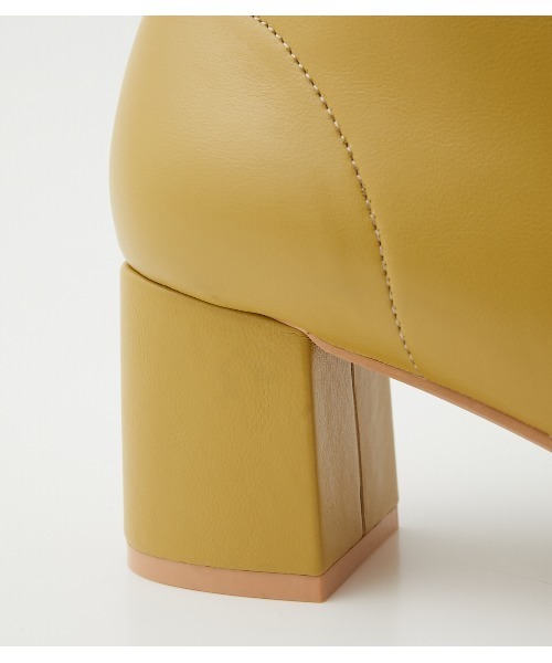 AZUL by moussy（アズールバイマウジー）の「CENTER SEAM SQUARE BOOTS/センターシームスクエアブーツ（ブーツ・レディース・アイボリー/イエロー/ブラック・LARGE/MEDIUM/SMALL）」の18枚目の写真