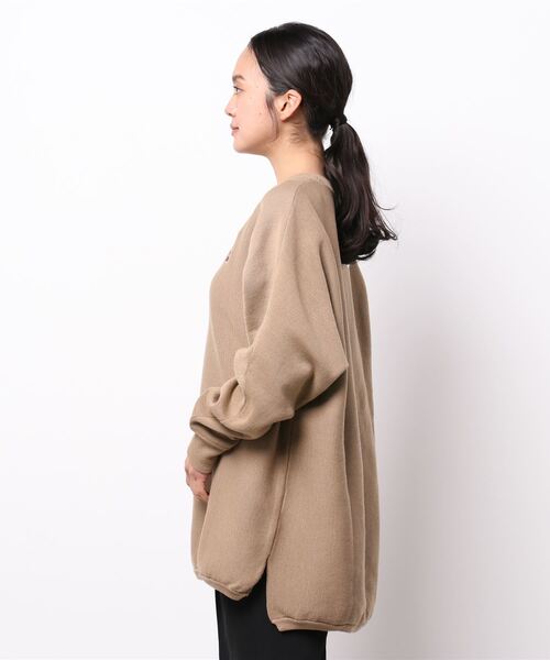 ADIRA（アディラ）の「ラクーンミラノリブドルマンニット（ニット/セーター・レディース・ベージュ・MEDIUM）」の7枚目の写真