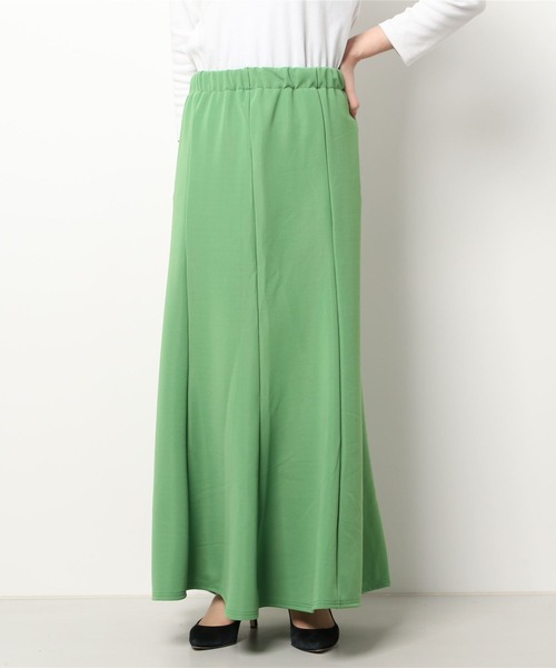 LAVEANGE(ラビアンジェ)の「マーメイドロングスカート(スカート・レディース・ライトブルー/ブラック/パープル/イエロー/ライトグリーン・LL/3L/S/M/L)」の7枚目の写真