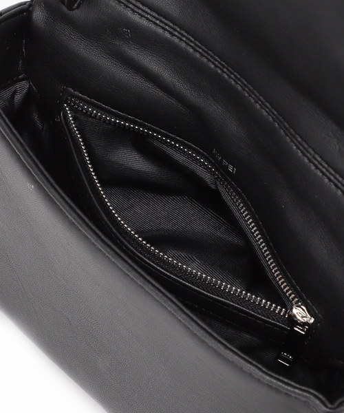 JW PEI（ジェイダブリューペイ）の「JW PEI Maze Bag（ショルダーバッグ・レディース・ブラック/ホワイト/カーキ/グレー・FREE）」の11枚目の写真