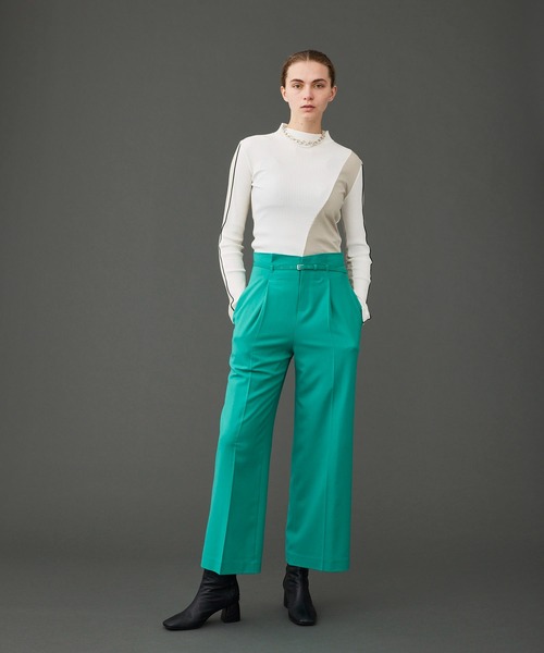 UNITED TOKYO（ユナイテッドトウキョウ）の「スロープラインカットソー（Tシャツ/カットソー・レディース・ブラック/オフホワイト/ブルー/ブルー系その他/ブラック系その他2/アイボリー・FREE）」の7枚目の写真