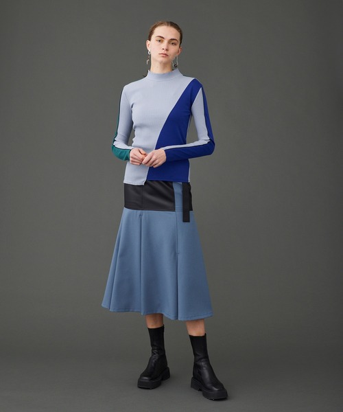 UNITED TOKYO（ユナイテッドトウキョウ）の「スロープラインカットソー（Tシャツ/カットソー・レディース・ブラック/オフホワイト/ブルー/ブルー系その他/ブラック系その他2/アイボリー・FREE）」の13枚目の写真