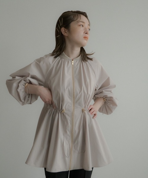 kaene（カエン）の「ドロストシャーリング撥水ブルゾン / daily collection（ブルゾン・レディース・ベージュ/カーキ/ブラック・2/3）」の3枚目の写真