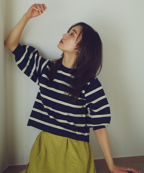 N.（N. Natural Beauty Basic）（エヌエヌナチュラルビューティーベーシック）の「◆マルチボーダーパフニット（ニット/セーター・レディース・ネイビー/レッド/ライラック・MEDIUM）」の2枚目の写真