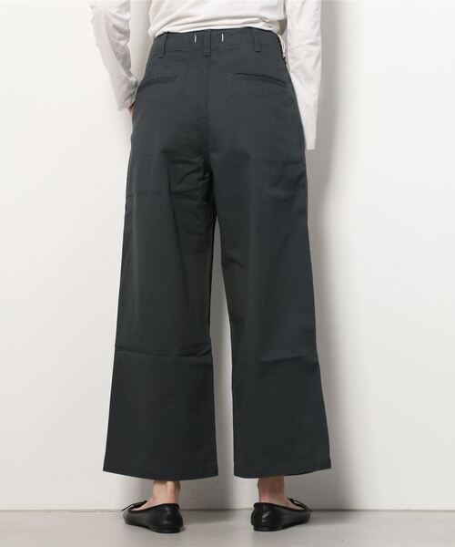 SETTO（セット）の「RARE CHINO：ワイドタックパンツ（チノパンツ・レディース・ダークグレー/ベージュ・S/XS/M/L）」の18枚目の写真