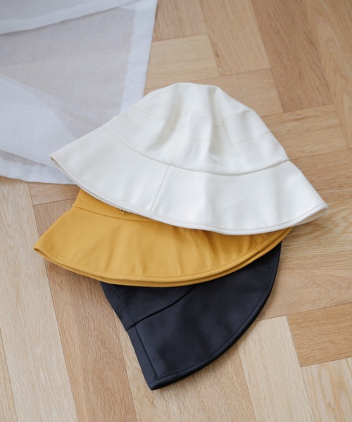 Lamoa(ラモア)の「Lamoa/ワンポイント シンプル バケットハット(ハット・レディース・ホワイト/ブラック/ブラウン・FREE)」の2枚目の写真