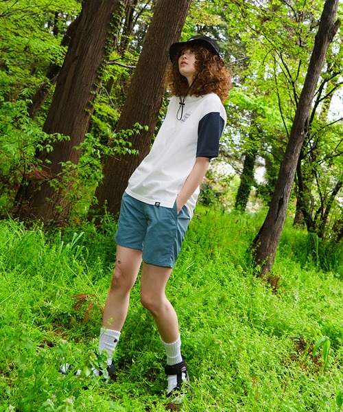 OUTDOOR PRODUCTS(アウトドアプロダクツ)の「USAコットン袖切替プリントTシャツ ビッグシルエット コットン100%(Tシャツ/カットソー・レディース・オリーブ/ベージュ/ネイビー・FREE)」の22枚目の写真