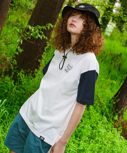 OUTDOOR PRODUCTS(アウトドアプロダクツ)の「USAコットン袖切替プリントTシャツ ビッグシルエット コットン100%(Tシャツ/カットソー・レディース・オリーブ/ベージュ/ネイビー・FREE)」の16枚目の写真