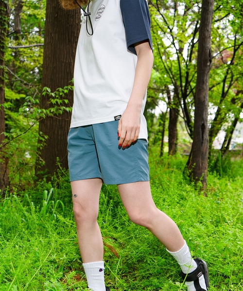 OUTDOOR PRODUCTS(アウトドアプロダクツ)の「USAコットン袖切替プリントTシャツ ビッグシルエット コットン100%(Tシャツ/カットソー・レディース・オリーブ/ベージュ/ネイビー・FREE)」の13枚目の写真