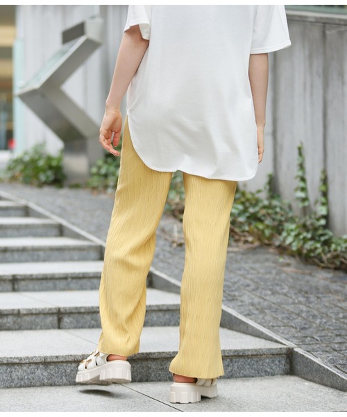 CHILLE(チル)の「ウェーブプリーツゆったりパンツ(その他パンツ・レディース・イエロー/パープル/ブルー・FREE)」の10枚目の写真