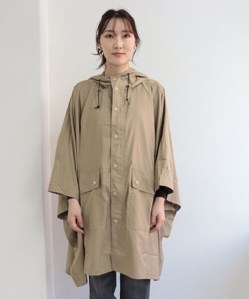 Traditional Weatherwear（トラディショナルウェザーウェア）の「【TRADITIONAL WEATHERWEAR/トラディショナル ウェザーウェア】RENFREW パッカブルレインコート（レインコート/ポンチョ・レディース・ブラック/ベージュ/レッド/サックスブルー・MEDIUM）」の21枚目の写真