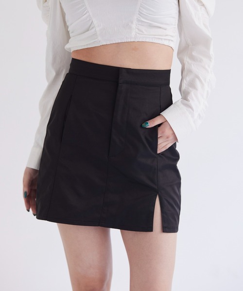 FIG&VIPER（フィグアンドバイパー）の「カーゴミニSK（スカート・レディース・ブラック/ベージュ・SMALL/MEDIUM）」の2枚目の写真