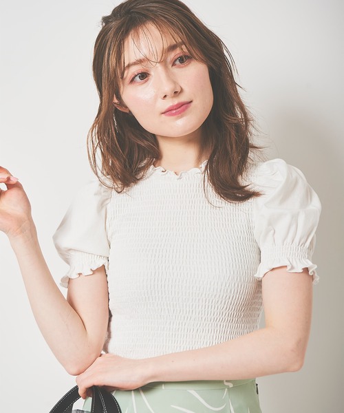 31 Sons de mode（トランテアン　ソン　ドゥ　モード）の「シャーリングパフスリーブカットソー（Tシャツ/カットソー・レディース・ブラック/オフホワイト/ピンク・36）」の2枚目の写真