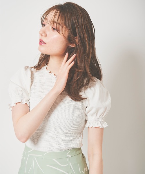 31 Sons de mode（トランテアン　ソン　ドゥ　モード）の「シャーリングパフスリーブカットソー（Tシャツ/カットソー・レディース・ブラック/オフホワイト/ピンク・36）」の15枚目の写真