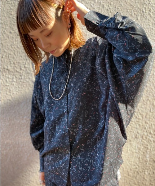 EACH.（イーチ）の「EACH（イーチ）PRINT DOLMAN SLEEVE SHIRT/プリントドルマンスリーブシャツ（シャツ/ブラウス・レディース・ブラック・FREE）」の14枚目の写真
