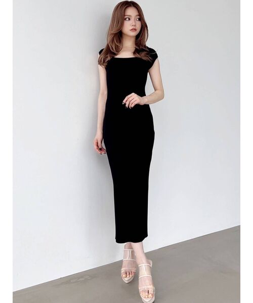 RESEXXY(リゼクシー)の「バックオープンニットワンピース(ワンピース・レディース・ブラック/ベージュ/ピンク/グリーン・FREE)」の12枚目の写真