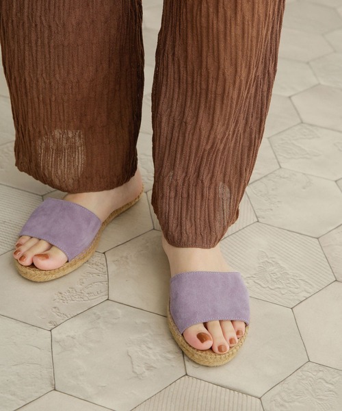 URBAN RESEARCH DOORS（アーバンリサーチドアーズ）の「CALZANOR　SUEDE SANDAL（サンダル・レディース・ブラック/ラベンダー・38/36/37）」の1枚目の写真