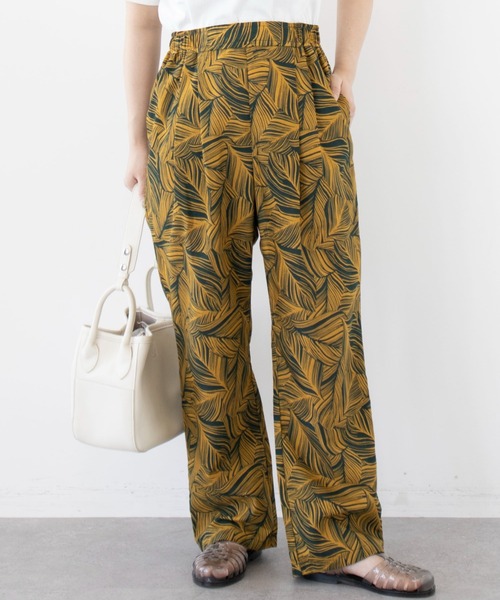 Green Parks(グリーンパークス)の「アフリカン柄パンツ(その他パンツ・レディース・ベージュ/ブルー/グリーン/ネイビー・FREE)」の2枚目の写真