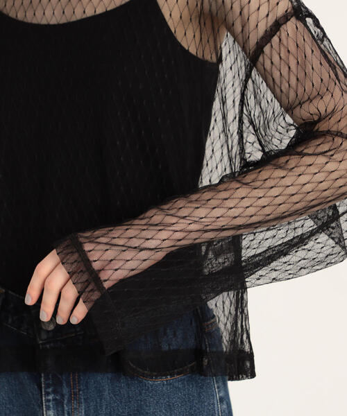 TOMORROWLAND （トゥモローランド）の「チュールレース ボートネックプルオーバー（シャツ/ブラウス・レディース・ブラック・36）」の3枚目の写真