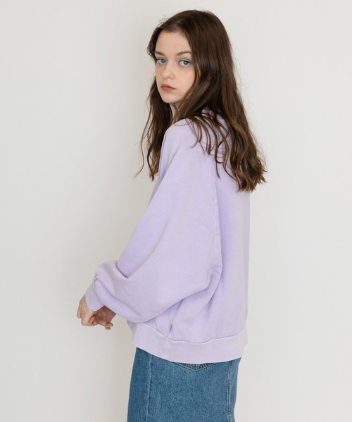 Levi's(リーバイス)の「LEVI'S(R) FRESH RED TAB スウェットシャツ NATURAL DYE(スウェット・レディース・ブルー・S/M/XS)」の2枚目の写真