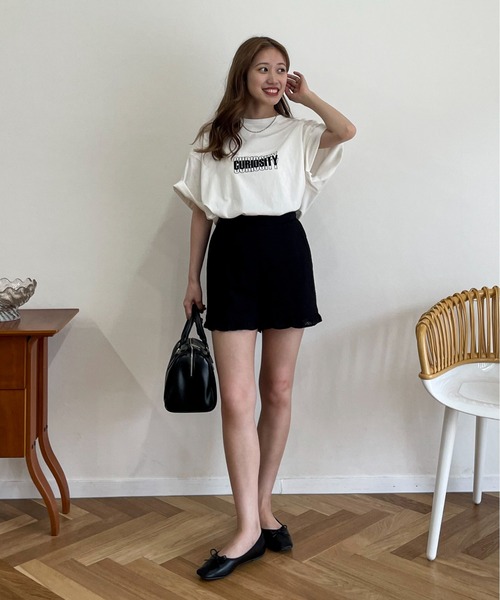EPIMI E'PIMMY（エピミエピミー）の「〈ユニセックス〉カラーロゴプリントオーバーTシャツ（Tシャツ/カットソー・レディース・ホワイト/チャコールグレー/オフホワイト・MEDIUM）」の18枚目の写真