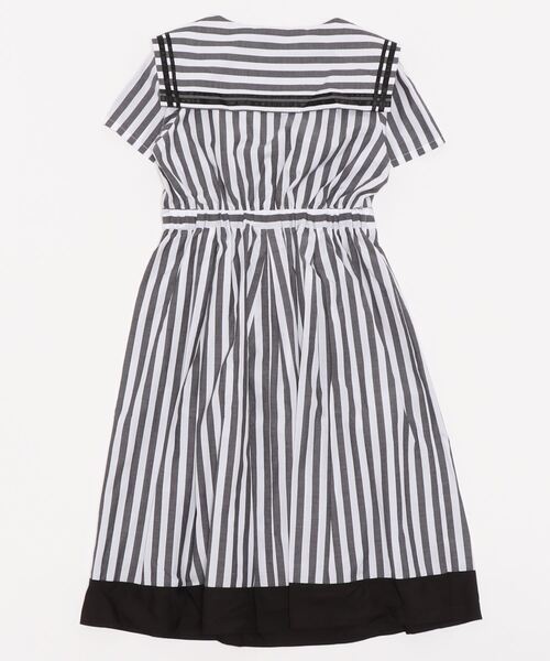 axes femme POETIQUE（アクシーズファムポエティック）の「ストライプ