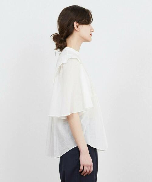 FRAPBOIS（フラボア）の「スカラップボイル ブラウス（シャツ/ブラウス・レディース・ホワイト/ブラック・1）」の3枚目の写真