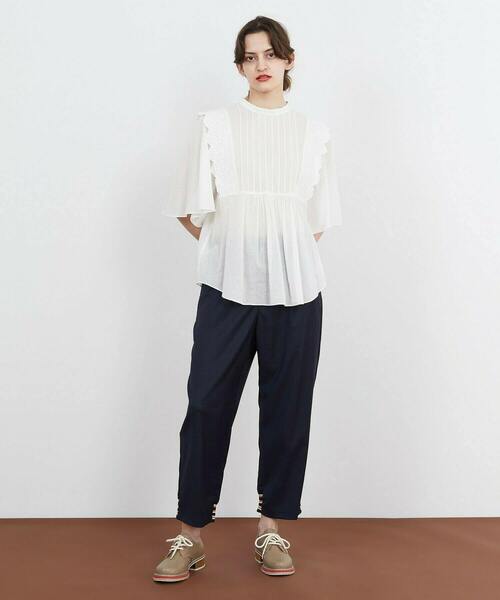 FRAPBOIS（フラボア）の「スカラップボイル ブラウス（シャツ/ブラウス・レディース・ホワイト/ブラック・1）」の15枚目の写真