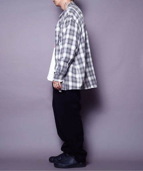 Revo.（レボ）の「PR【REVO.】LOOSEシルエットCHECK LS SHIRT/ルーズシルエット オンブレーチェックシャツ長袖（シャツ/ブラウス・メンズ・ブラック/ネイビー/グレー・MEDIUM/LARGE）」の13枚目の写真