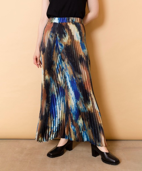 OSMOSIS（オズモーシス）の「プリントプリーツパンツ（その他パンツ・レディース・ブルー/グリーン/キャメル・ONE SIZE）」の16枚目の写真