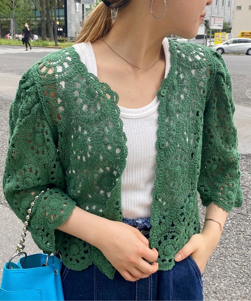 CPCM(シーピーシーエム)の「クロシェ編みパワショルニット(ニット/セーター・レディース・ブラック/グリーン/アイボリー・FREE)」の3枚目の写真