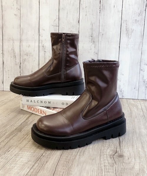 Noubel Voug Relax（ヌーベルヴォーグリラックス）の「トラックソールストレッチブーツ（ブーツ・レディース・アイボリー/ブラック/ダークブラウン・3L/M/LL/S/L）」の7枚目の写真