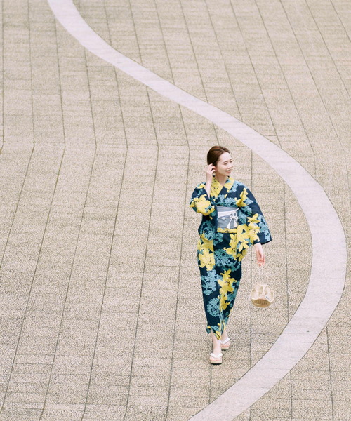 URBAN RESEARCH ROSSO WOMEN（アーバンリサーチ　ロッソ）の「綿麻ゆかた 百合（浴衣・レディース・ブルー系その他・FREE）」の10枚目の写真