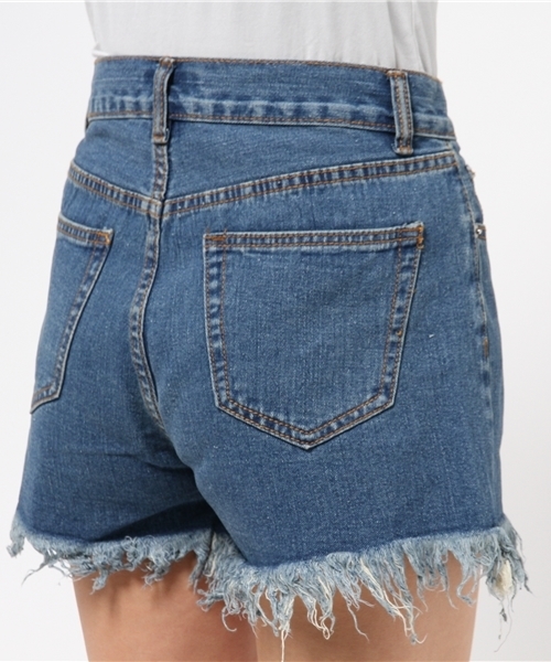 WEGO（ウィゴー）の「WEGO/ デニムフリンジショートパンツ（デニムパンツ・レディース・インディゴブルー/ライトインディゴブルー・MEDIUM/LARGE）」の7枚目の写真